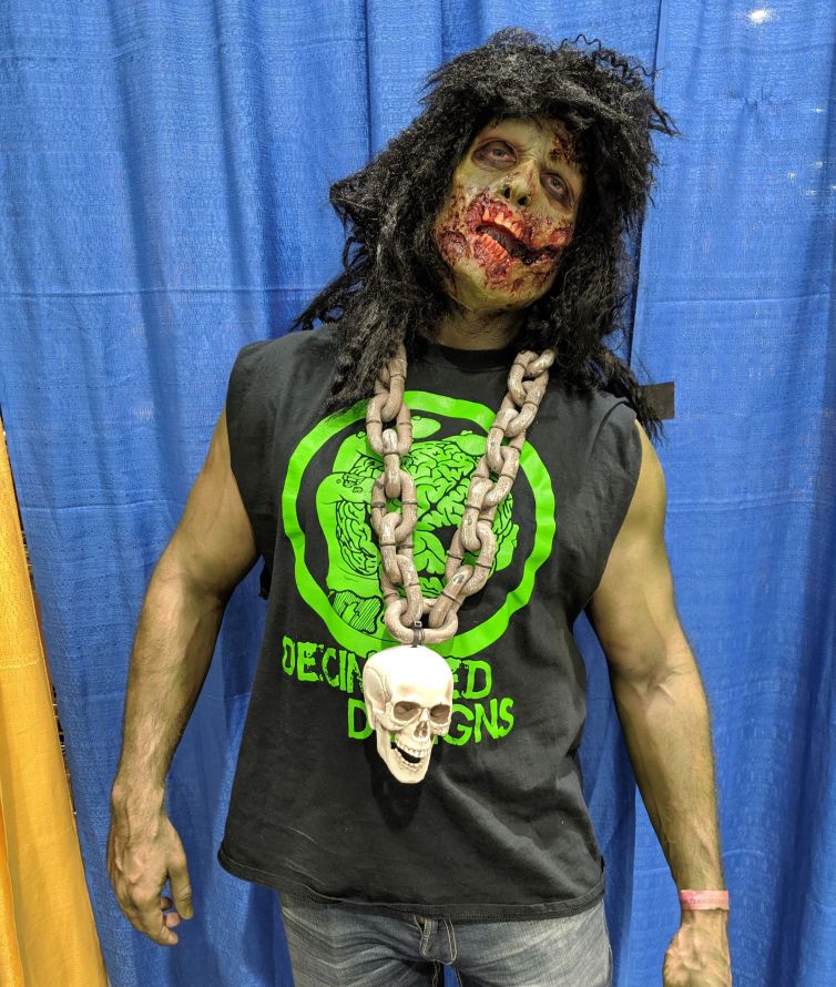 Strong man zombie at TerrifiCon