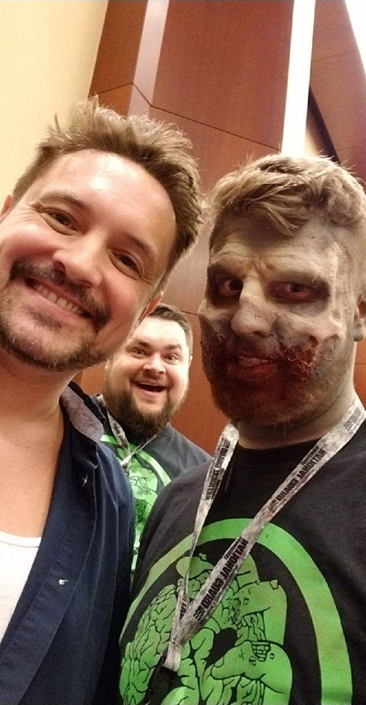 Zombie makeup at TerrifiCon with Will Friedle from Boy Meets World