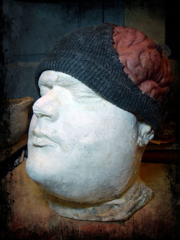 Latex brain knit cap